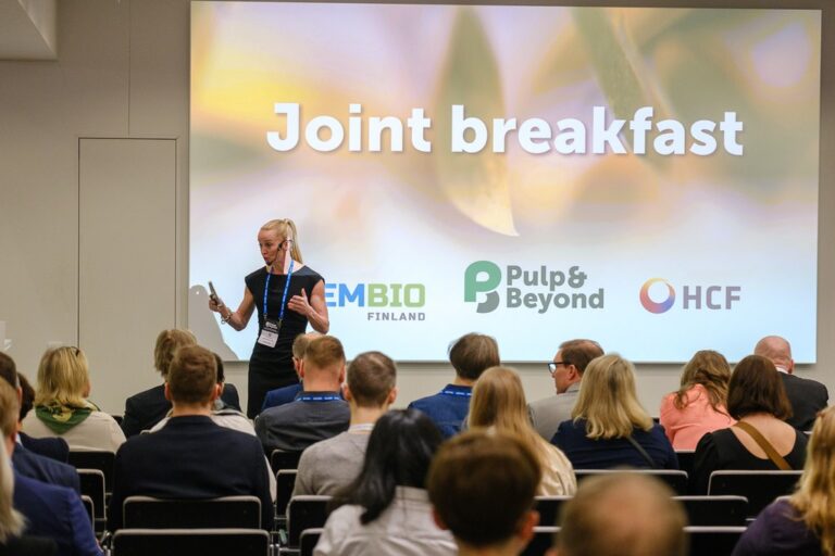 aamiaistilaisuutta – ”Joint-breakfast event with Pulp & Beyond, ChemBio Finland ja Helsinki Chemical